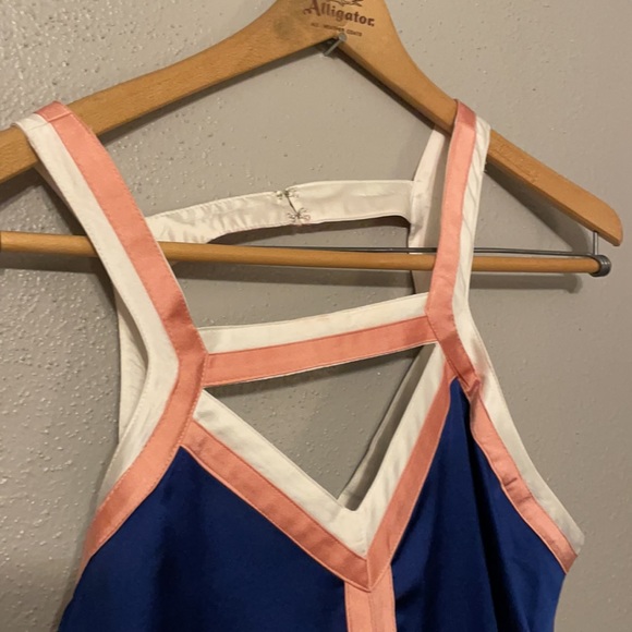 F21 silky wide strap camisole top NWT - Picture 2 of 11